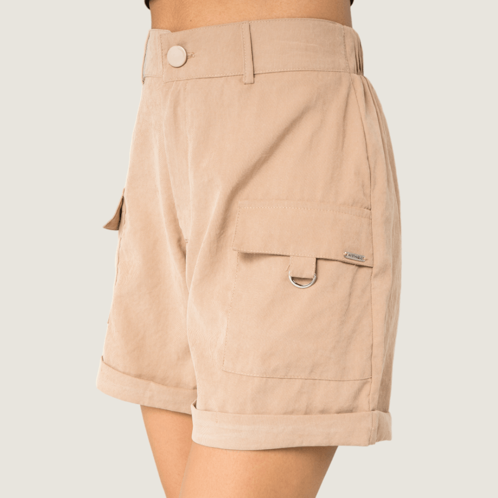 Shorts color kaki hotsell